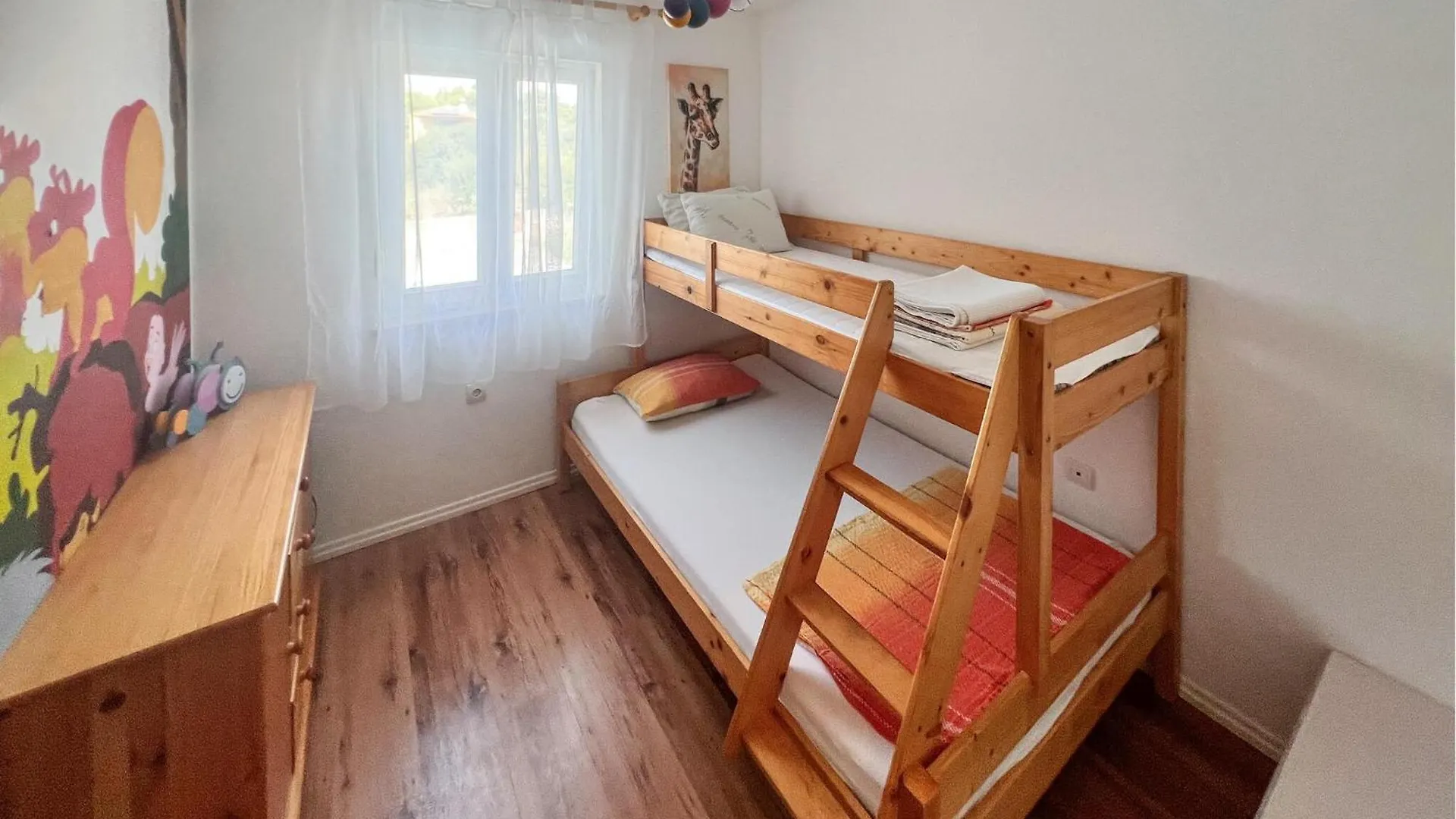 Stunning Apartment In Medulin