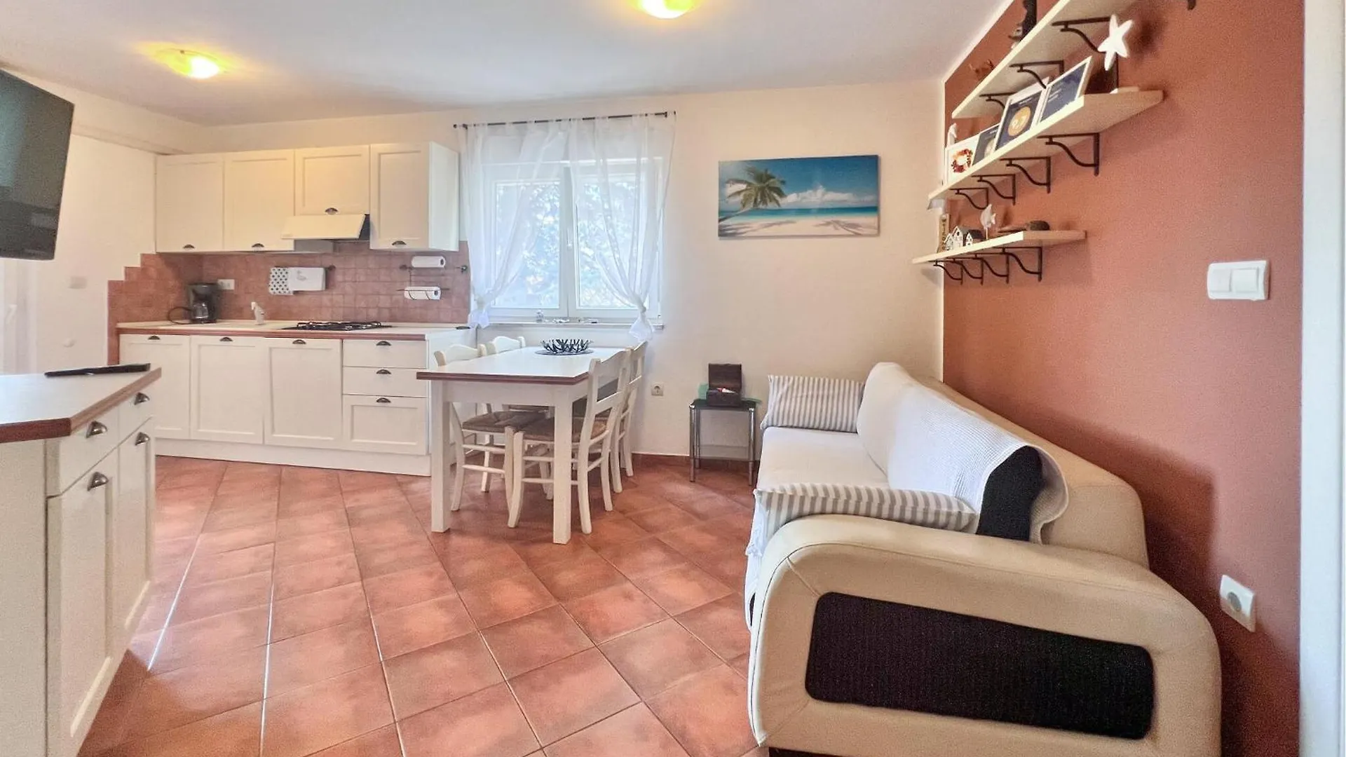 Stunning Apartment In Medulin