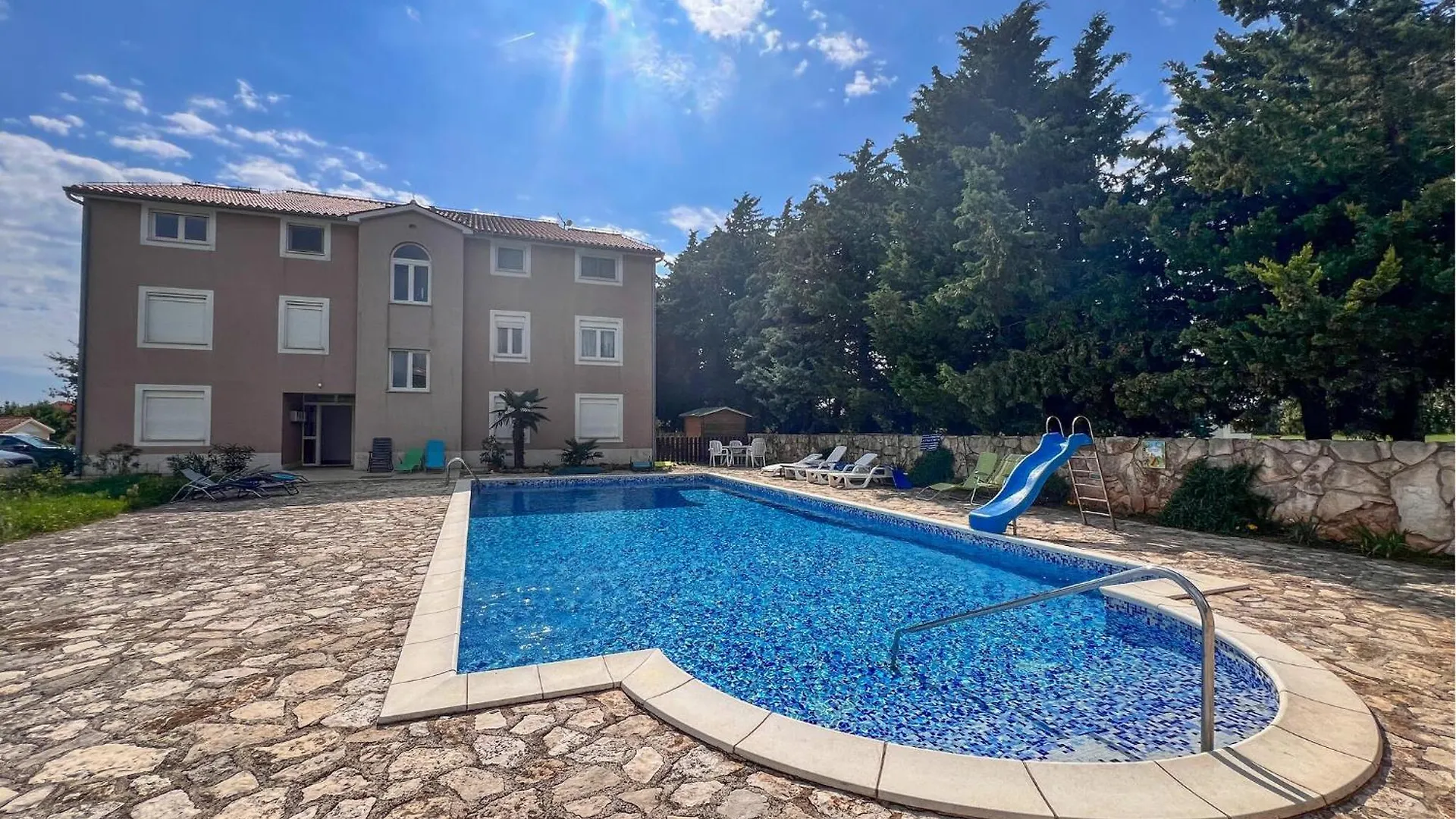 Stunning Apartment In Medulin